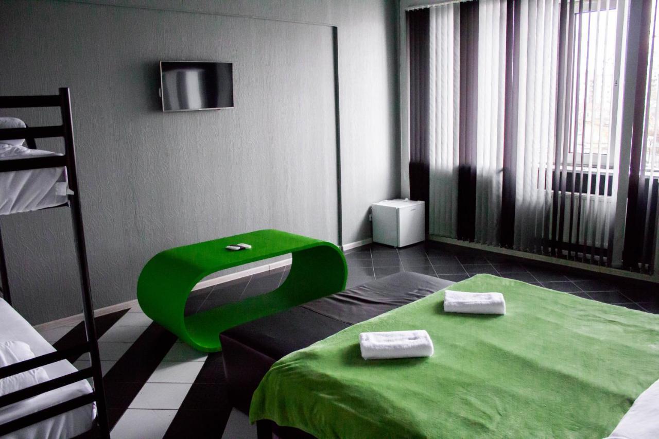 Zipper House *