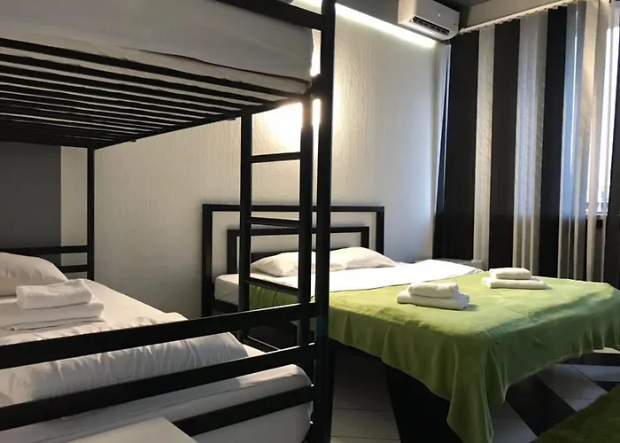 Hotel Zipper House