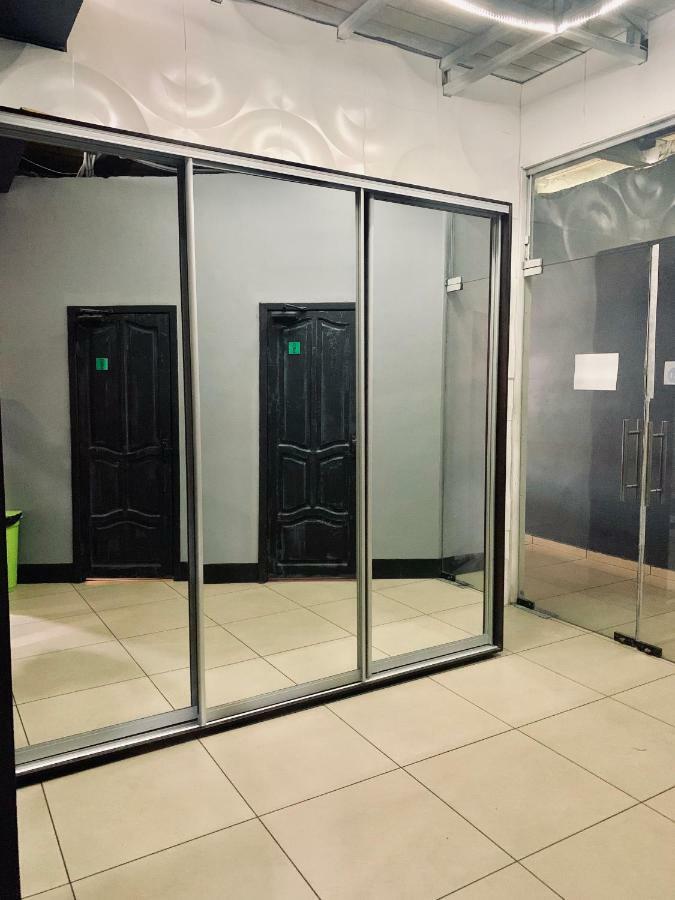 Zipper House Hostel Odessa