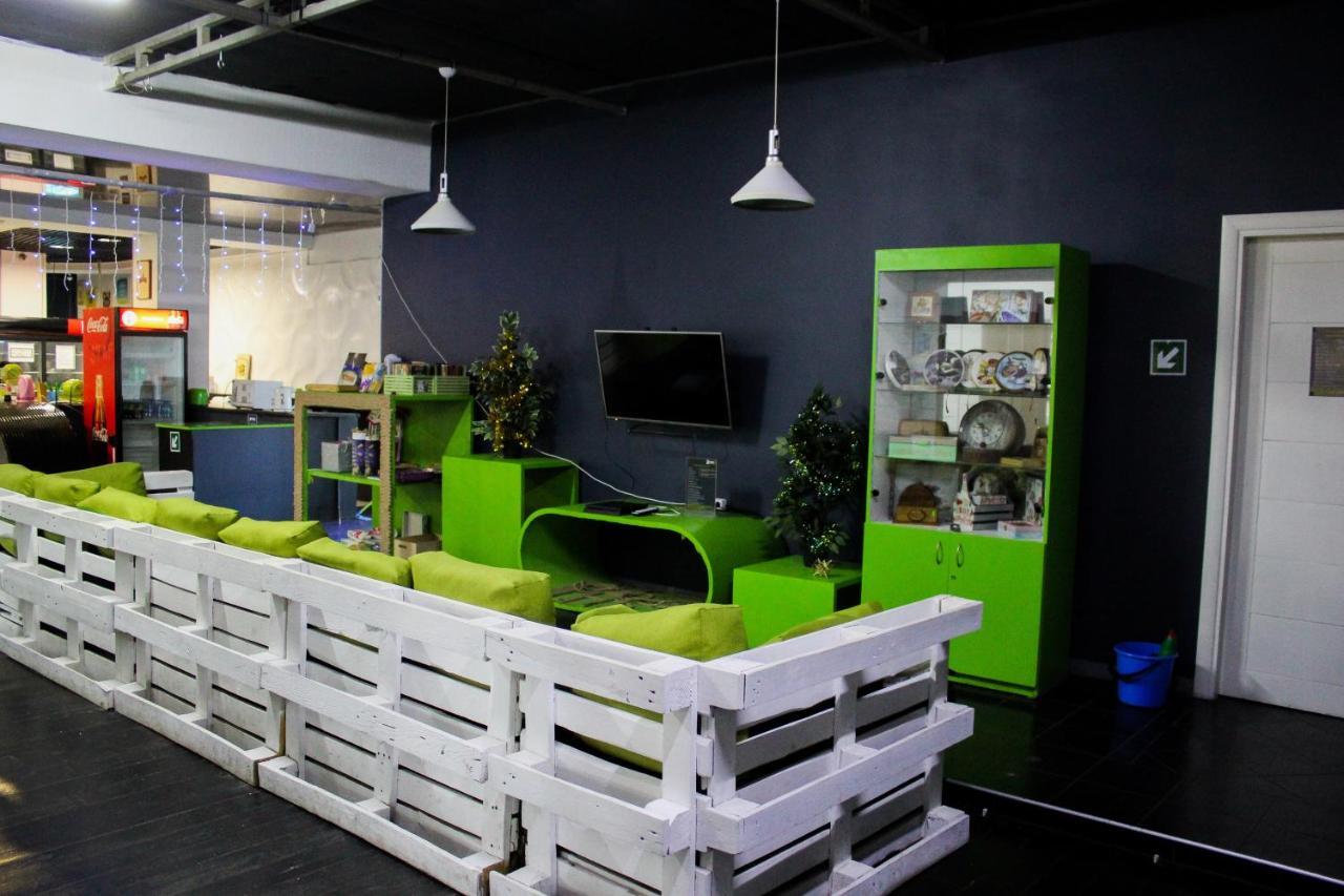Zipper House Hostel *